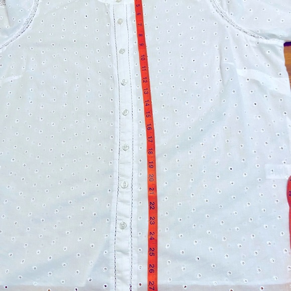 Talbots Women’s 2X White Eyelet Long-sleeve Collarless Top - Picture 10 of 12